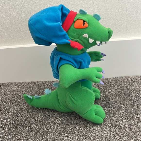 Vintage 1997 Rugrats Slumber Party Reptar plush - Picture 4 of 9